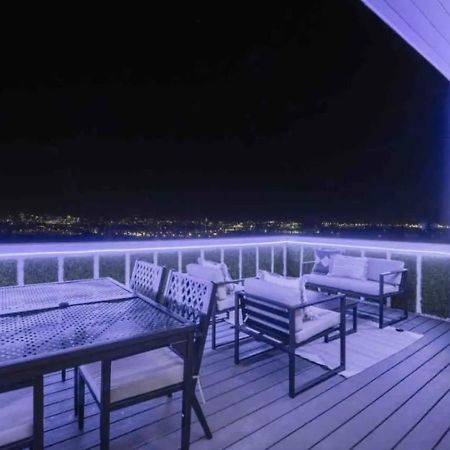 Luxury Four-Story Home, Rooftop Deck With Views, Pingpong! Sleeps 12! Нэшвилл Экстерьер фото