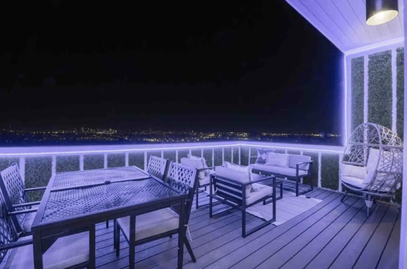 Luxury Four-Story Home, Rooftop Deck With Views, Pingpong! Sleeps 12! Нэшвилл Экстерьер фото